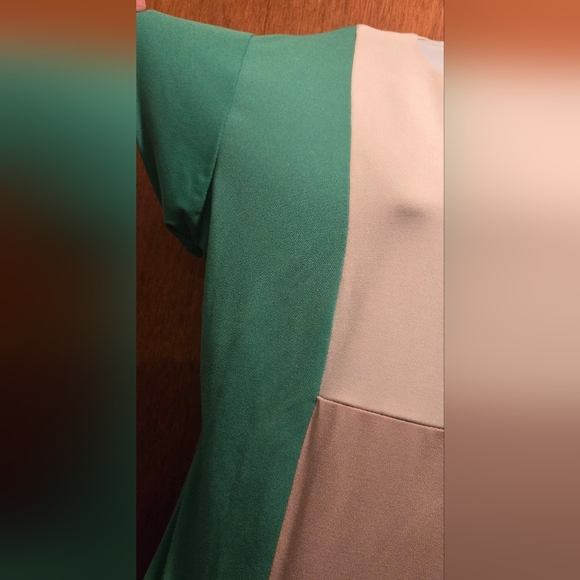 Donna Morgan beautiful color block shirt szL - Picture 4 of 7